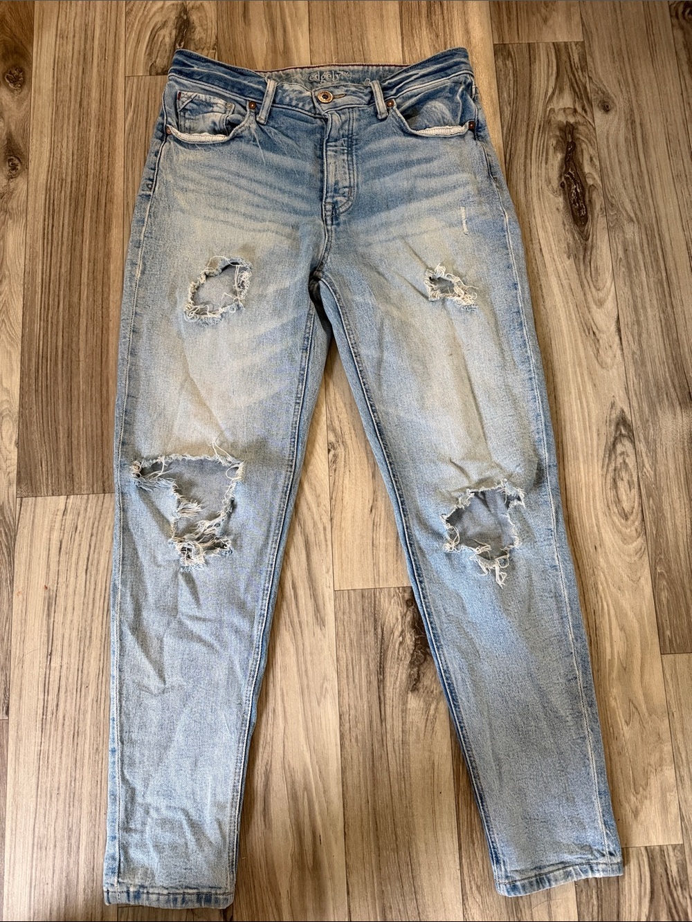 edge Light Blue Distressed Slim women’s Jeans